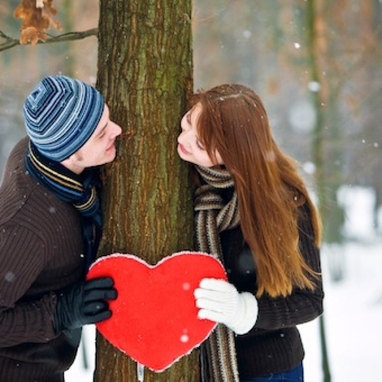 a girl and boy who fell in love